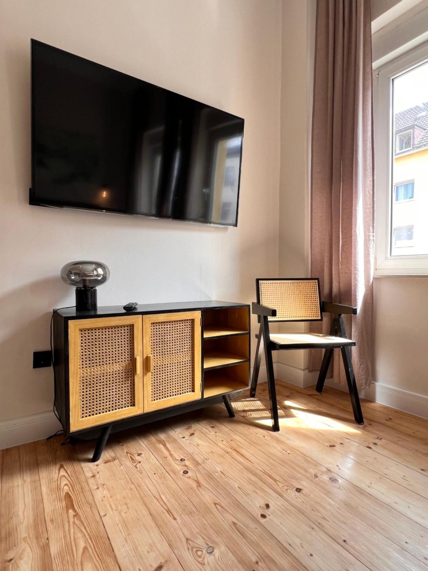 Modern Stay I Cosy & Central Apartments โคเบลนซ์ ภายนอก รูปภาพ